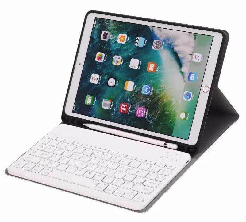 CaseBuddy Casebuddy iPad 9.7 5/6 Leather Look Split Bluetooth Keyboard Case with Pen Slot