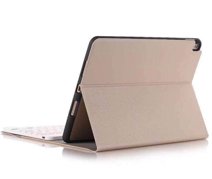 CaseBuddy Casebuddy iPad 9.7 5/6 Leather Look Split Bluetooth Keyboard Case with Pen Slot