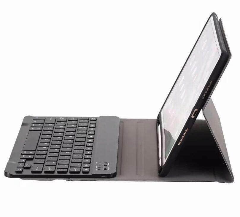 CaseBuddy Casebuddy iPad 9.7 5/6 Leather Look Split Bluetooth Keyboard Case with Pen Slot