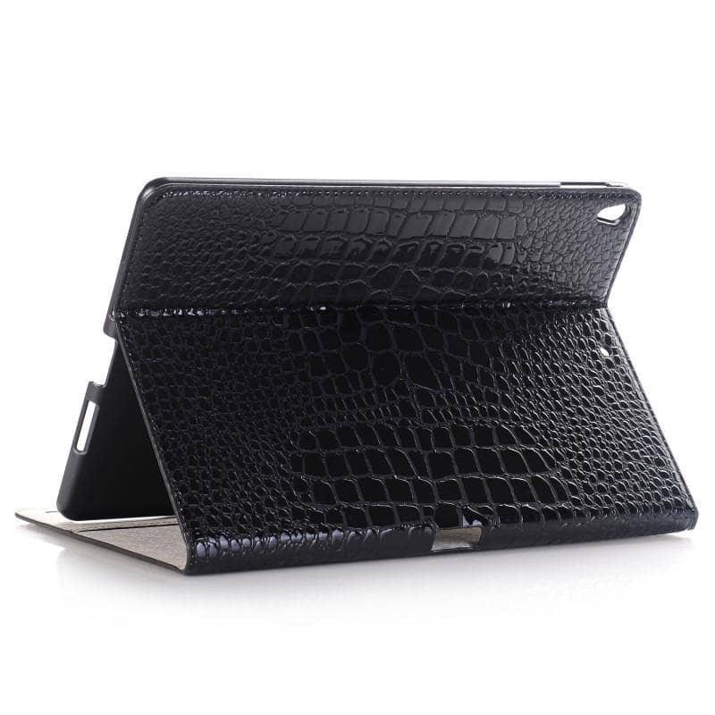 iPad Air 3 10.5 2019 Premium Crocodile Pattern Leather Look Tablet Smart Cover - CaseBuddy