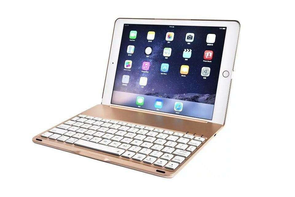 iPad Pro 10.5 (2017) Illumina Bluetooth Keyboard Case - CaseBuddy
